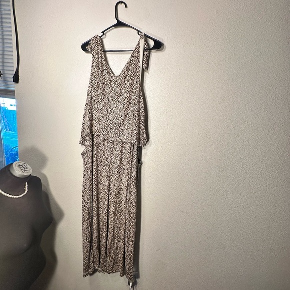 Nordstrom cheetah print jumpsuit crazy soft size xl - Picture 1 of 11
